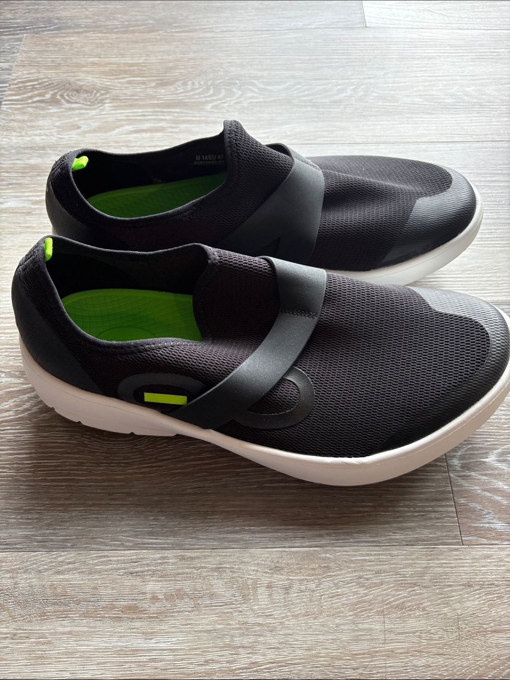 Men’s OOmg Low Shoe White & Black - Size 14